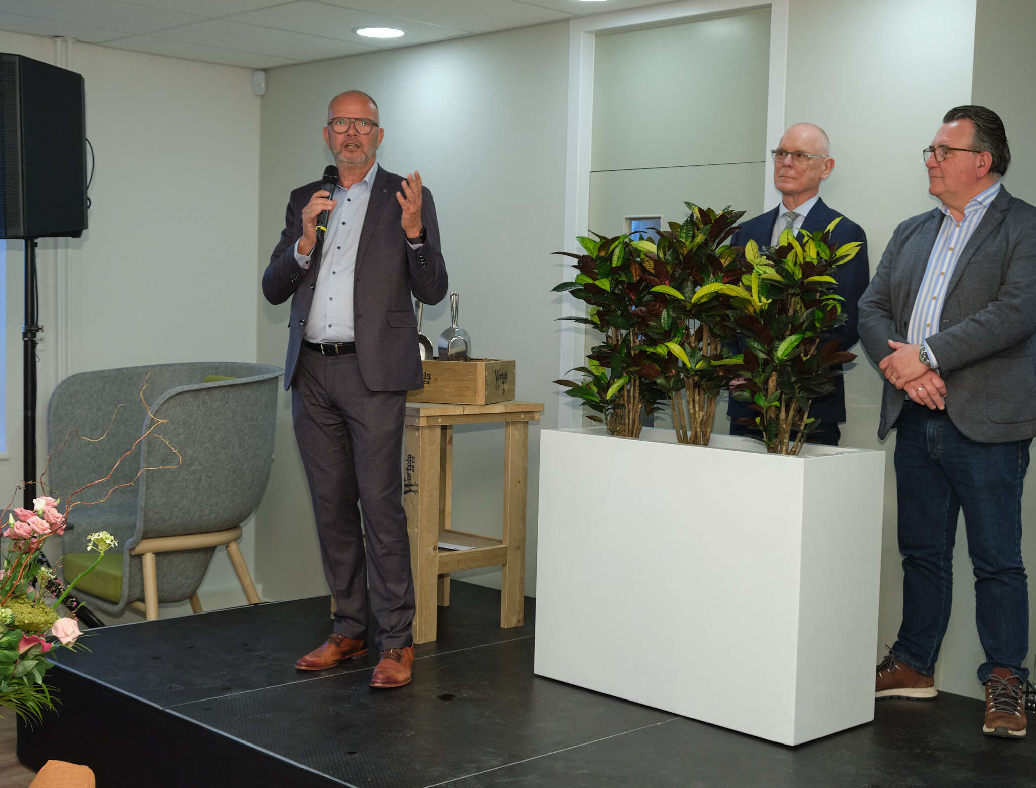 foto: Wethouders bij heropening Werkom