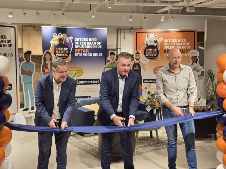 Pop-up Banenwinkel officieel geopend